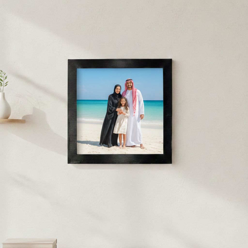 A family photo framed as a gift, showcasing beautiful beach moments, a great gift from Saudi Arabia, created as a Framed Photo Print